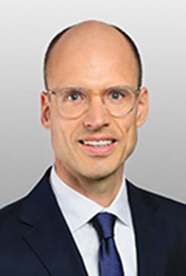 Dr. Henning Bloß